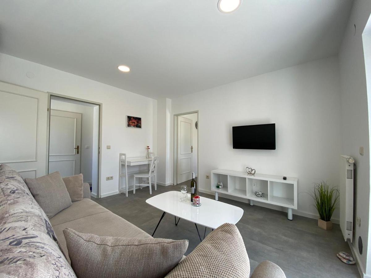 Apartment Bianca Premantura Istrien Bagian luar foto