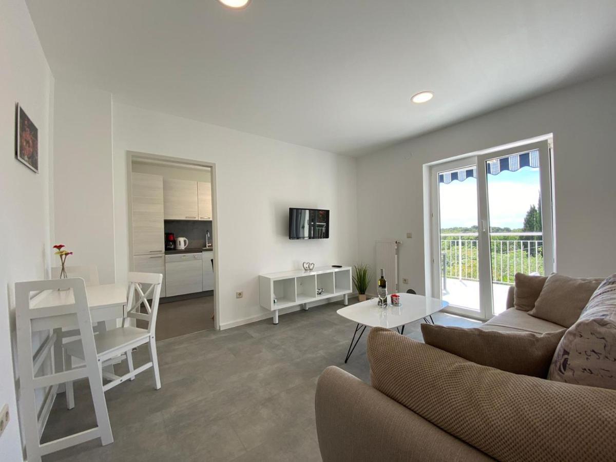 Apartment Bianca Premantura Istrien Bagian luar foto