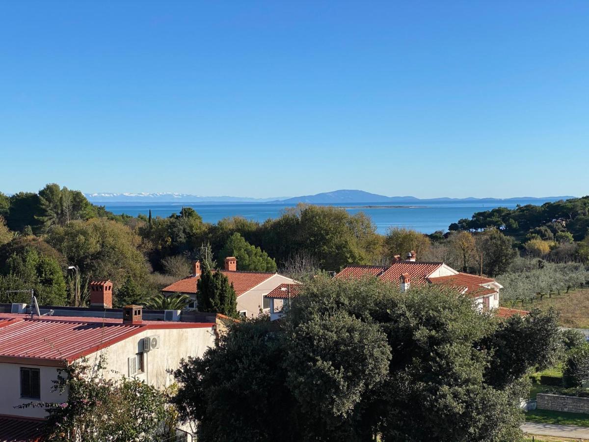 Apartment Bianca Premantura Istrien Bagian luar foto