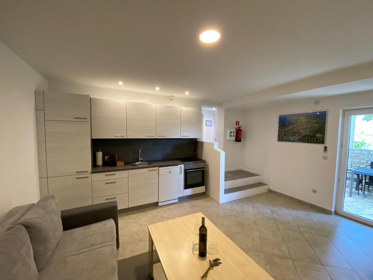 Apartment Bianca Premantura Istrien Bagian luar foto
