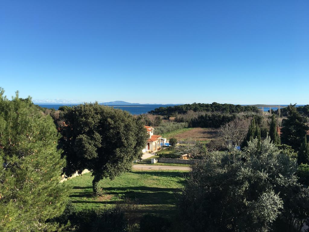 Apartment Bianca Premantura Istrien Bagian luar foto